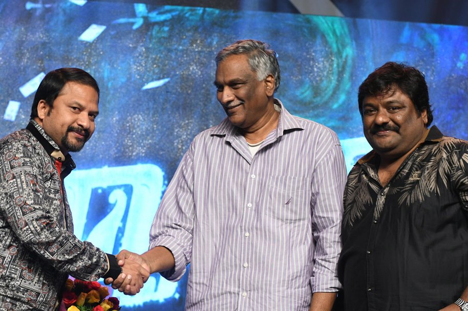 Dwaraka-Movie-Audio-Launch